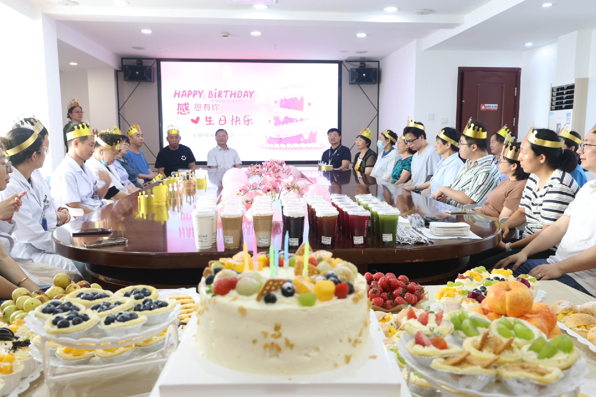 仲夏有约，共贺生辰丨上海奉浦医院员工生日会圆满举行